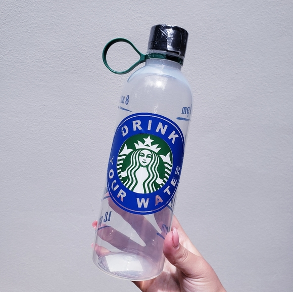 Starbucks Other - Starbucks plastic custom water log water bottle